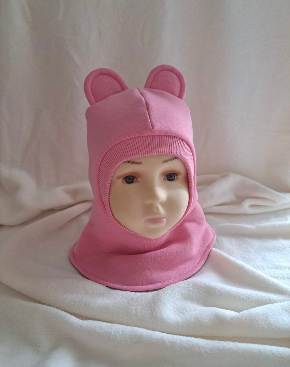 Screenshot Žieminis rožinės spalvos šalmukas